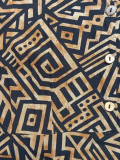 مشکی نخودیN008 Printed 3-Button Shirt